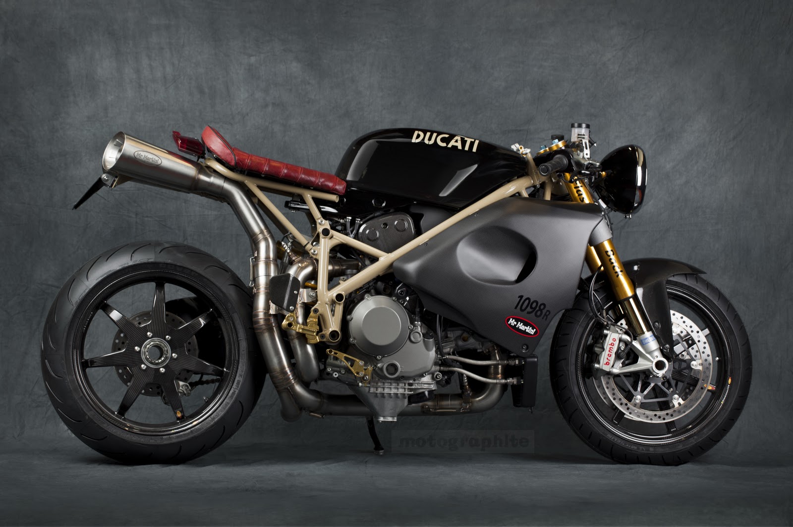 millecavalli LIFESTYLE: Ducati 1098R quot;FlashBackquot; by Mr Martini