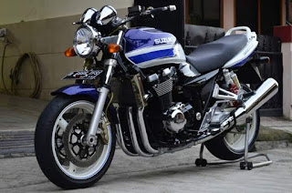 Yg mau cek unit GSX 1400 silahkan mampir ke semarang.