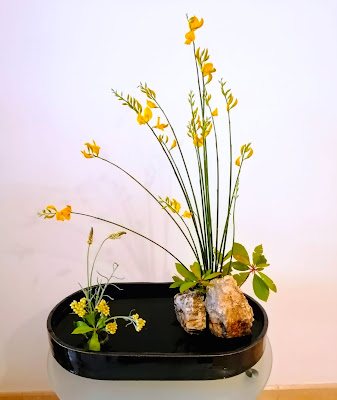 Ikebana-suikei-landscape-wabisabi-escoladikebana