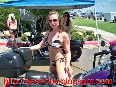 bike washing bikini girls 