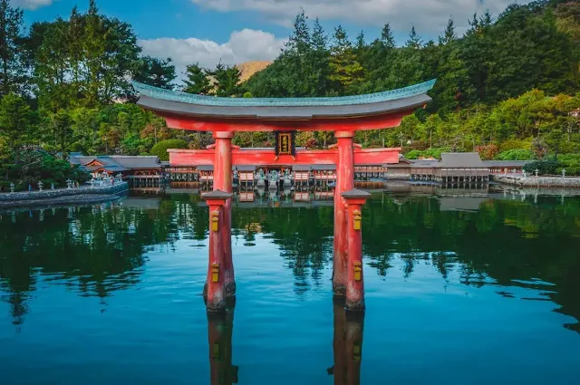 Japanese old architect in middle of lake