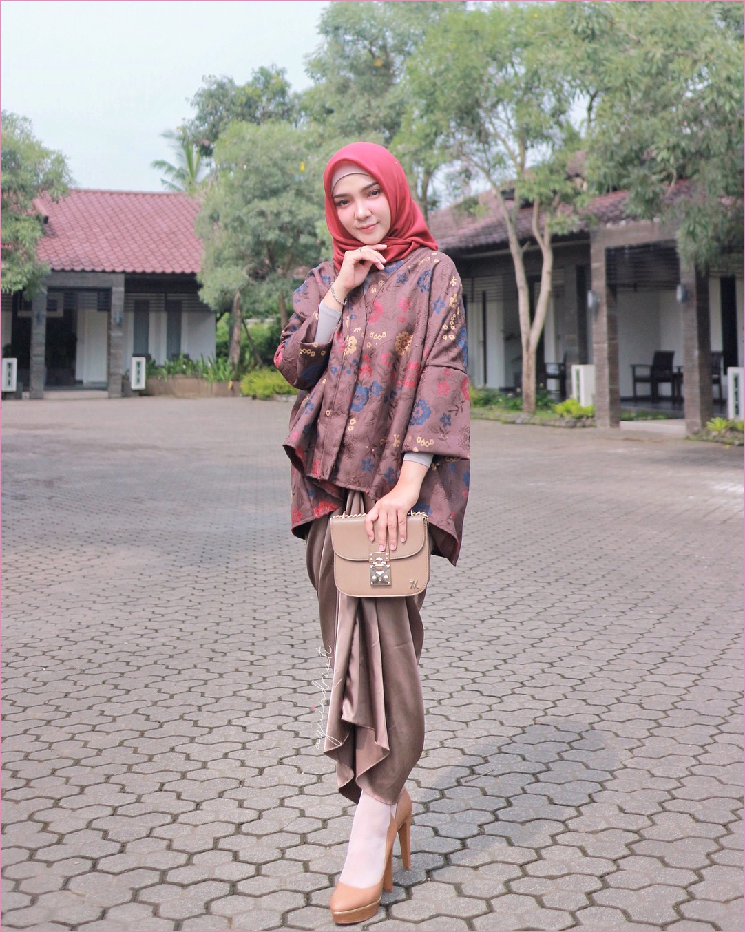 Outfit Kondangan Hijab Casual