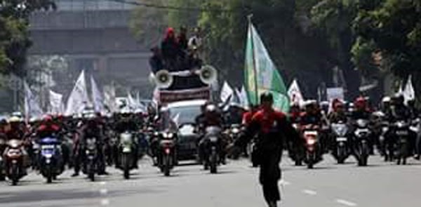 Tolak Revisi UU Ketenagakerjaan, Forum Buruh Kawasan Siap Gelar Mogok Kerja