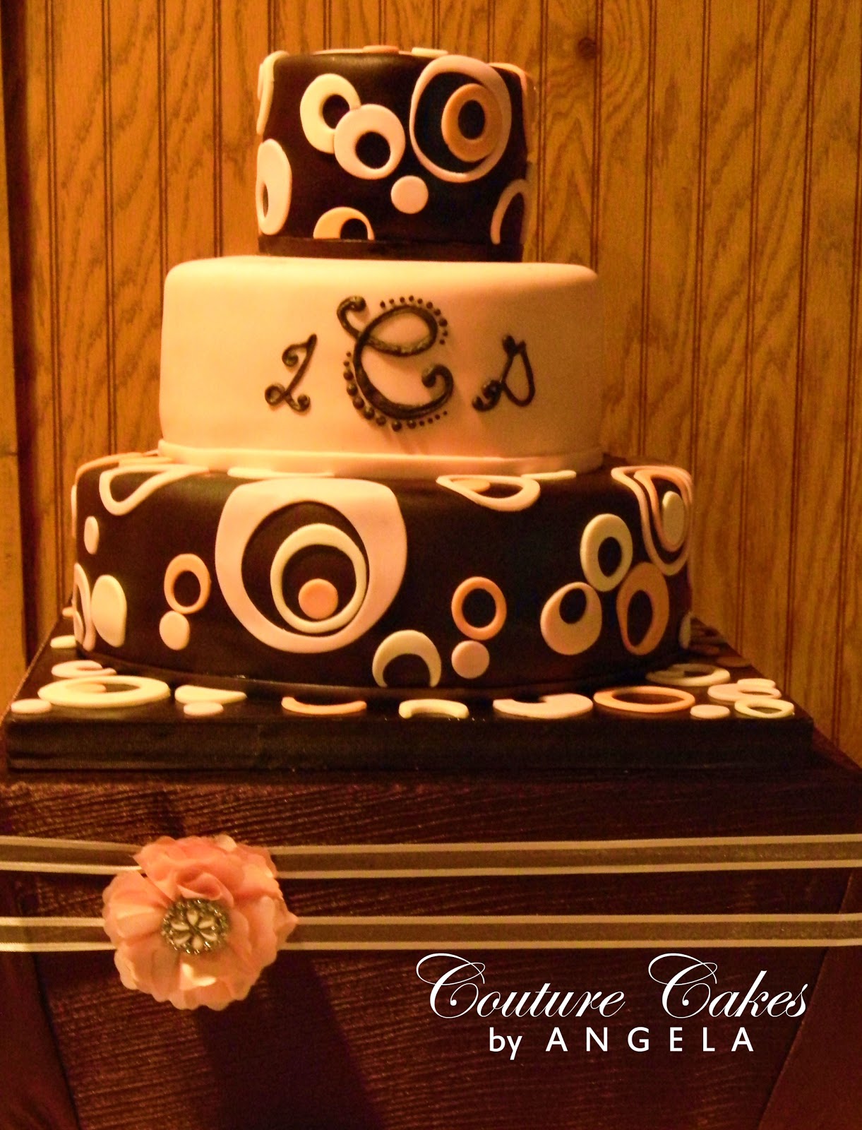 Black and White Wedding Cakes