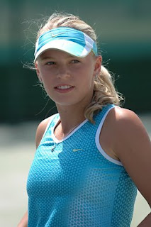 hot tennis player Caroline Wozniacki pictures