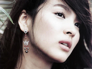 Song Hye Kyo Wallpaper