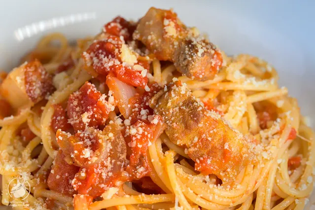 Espaguetis a la Amatriciana