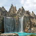 Vaughan, Ontario, Canada: Canada's Wonderland - Victoria Falls High Divers Show