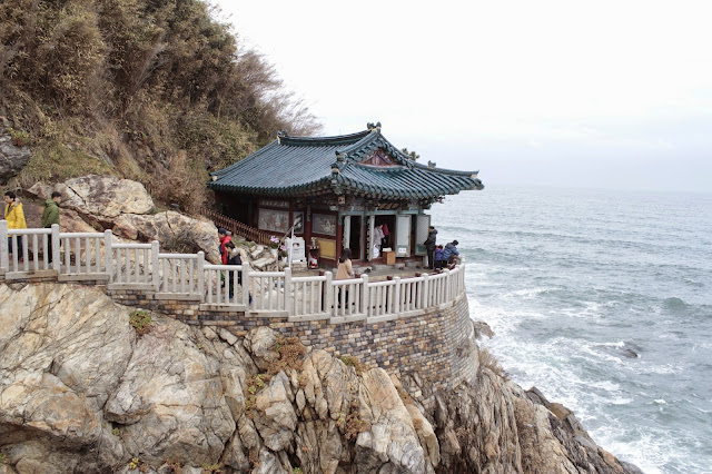 The Korean’s Bucket List. Mountain, sea and my mind became one!!!  Naksan Provincial Park (낙산 도립공원) in Gangwondo province