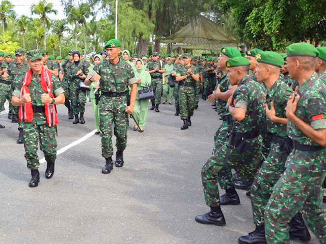 Jenderal Mulyono Kunjungi Yonif 731 Kabaresi