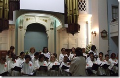 women hosana choir