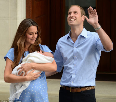 dailymail kate william happy baby 4