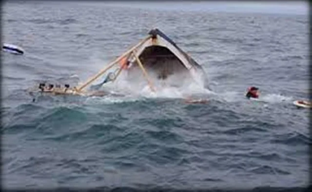 المهدية : غرق مركب صيد وفقدان 7 بحارة
