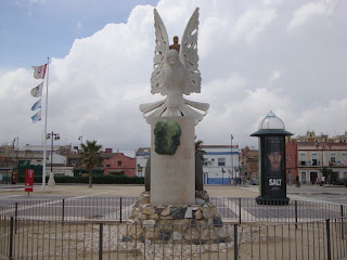 Actor Antonio Ferrandis Statue photo - Valencia - Spain