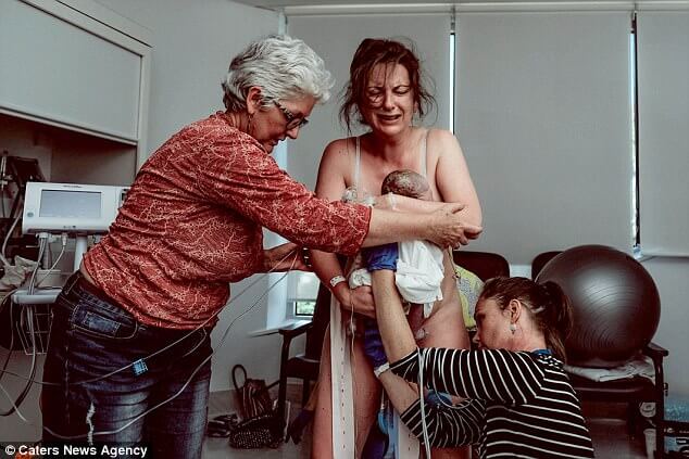 Stunning Pictures Portray The Reality Of Childbirth - AMY O'BRIEN