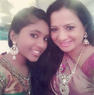 Vanishree with her daughter Khushi