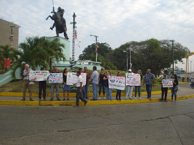 Docentes apureños protestaron el día del maestro por salarios de miseria  y crisis en Venezuela.
