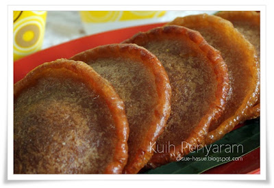 HaSue: I Love My Life: Kuih Penyaram Lembut n Kelupis 