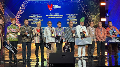 Jawa Barat Raih Penghargaan Anugerah Bangga Berwisata di Indonesia 2023 