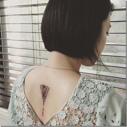 Tatuagens femininas para as costas 