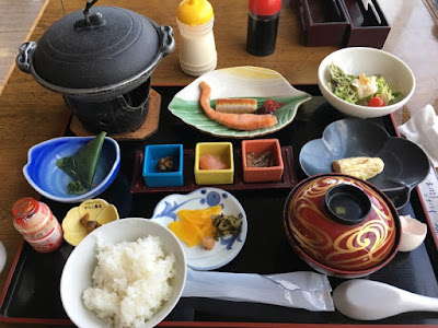 森秋旅館の朝食