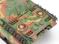 Tamiya 1/35 German Tank Destroyer Jagdpanther Late Version (35203) Color Guide & Paint Conversion Chart