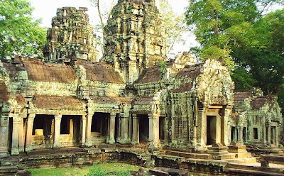 Tempat Wisata Bersejarah di Kamboja : Kuil Ta Prohm