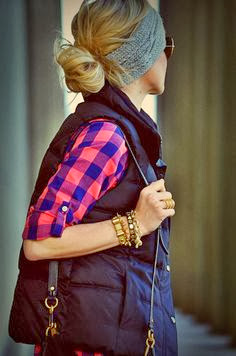 Casual Style With Sleeveless Jacket 