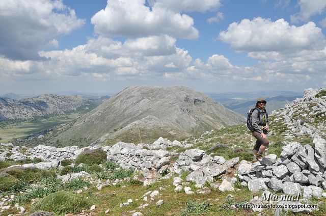 Circular Sierra Blanquilla y ascenso al Martin Gil