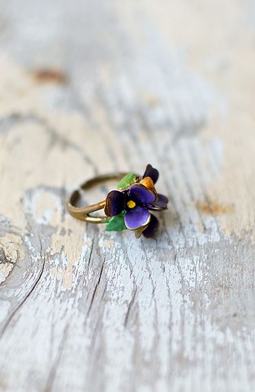 beautiful small jewelrys