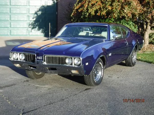 An Honest Old Muscle Car, 1969 Oldsmobile 442