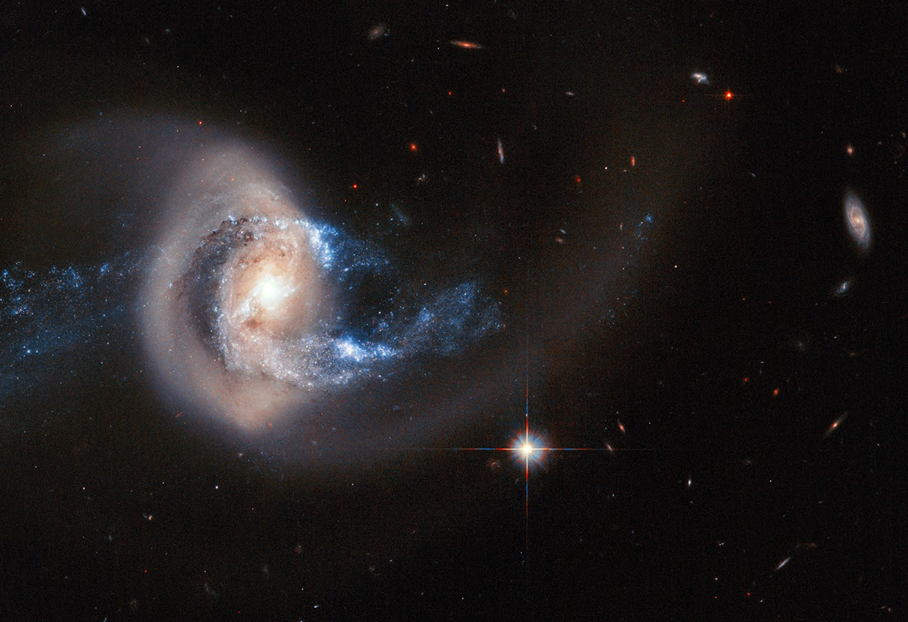 http://hubblesite.org/newscenter/archive/releases/2015/04/image/a/