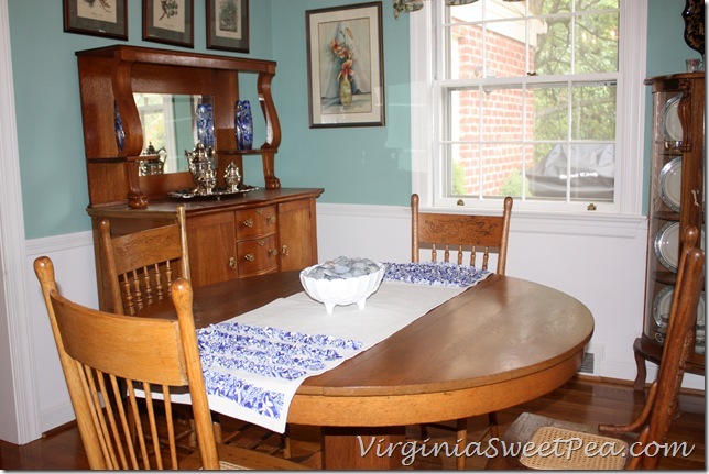 Ruffled Table Runner1
