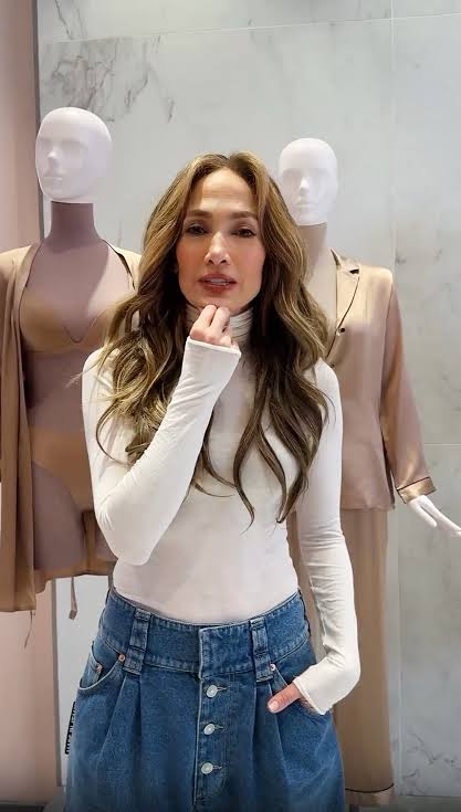 Jennifer Lopez, Host of the Met Gala, Remains Undecided on Her Outfit Three Weeks Before the Event