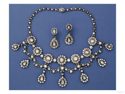 Antique Rose Jewelry on Antique Rose Cut Diamond Necklace  Circa 1820 Crescent Shaped Necklace