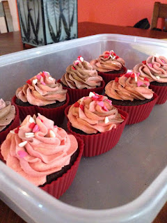 Elizabeth Miller Cupcakes - Source: http://www.lanl.gov/science-innovation/features/faces-of-science/elizabeth-miller.php