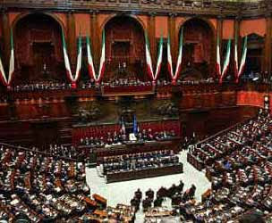 parlamento italiano costi della politica