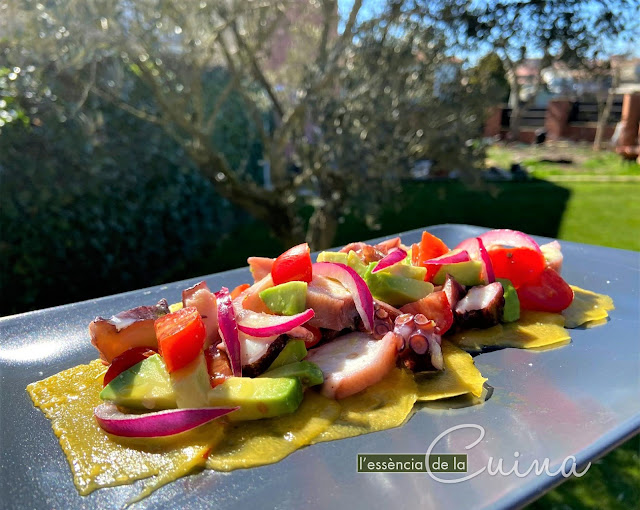 Amanida Pop Vinagreta Llima; amanida Primavera, amanida facil, ensalada facil, pulpo, l'essència de la cuina; home made, cuina casolana; calaf