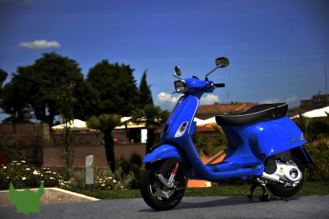 Piaggio Vespa LXS125