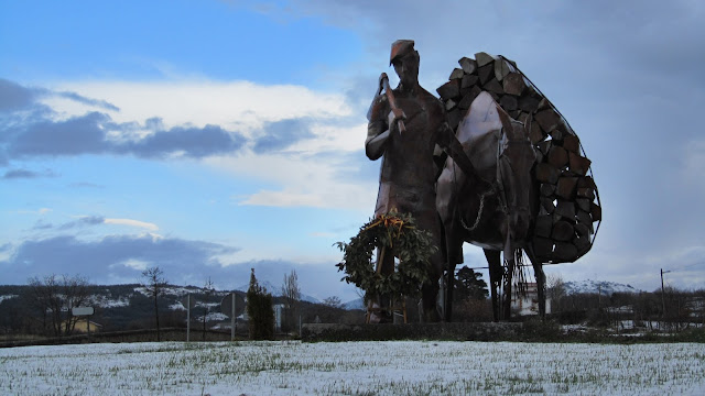 Monumento a los Gabarreros - AlfonsoyAmigos