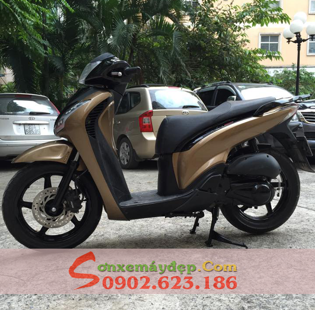 Sơn xe SH 150i màu đen nâu vàng Sporty 