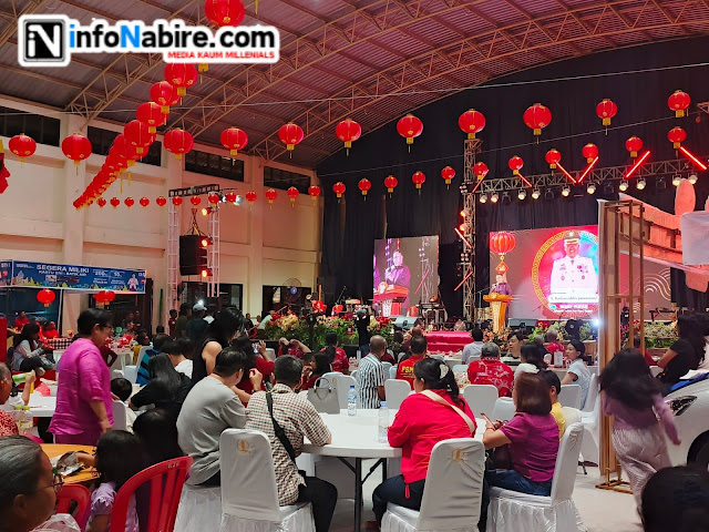 Malam Penutupan Cap Go Meh 2025 di Gedung KSK Nabire, Papua Tengah, dihadiri Wakil Bupati Nabire H. Burhanuddin Pawennari, Forkopimda, dan masyarakat.