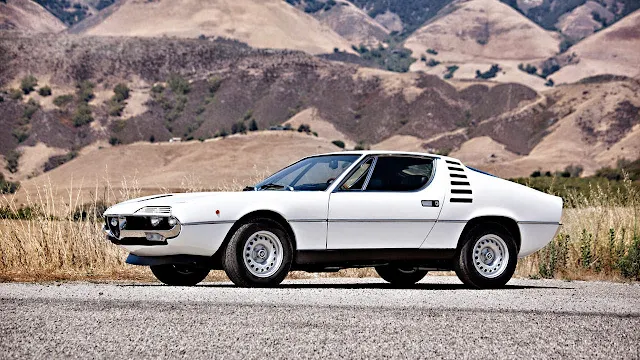 Alfa Romeo Montreal / AutosMk