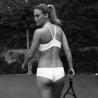 Bar Refaeli Hot