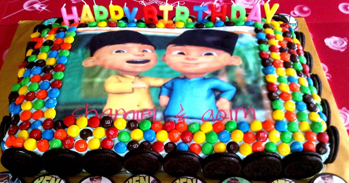 Kek upin & ipin berhari raya bersama anak2 yatim  cInTa 