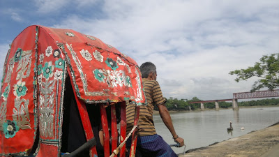 rickshaw puller