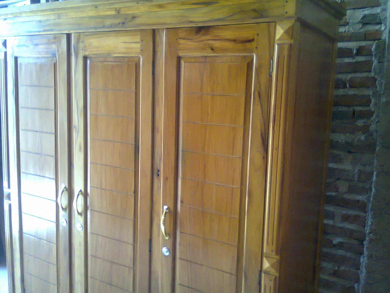  Lemari  kayu  Nangka 3  pintu  Depo Kayu  dan Mebel Murah 