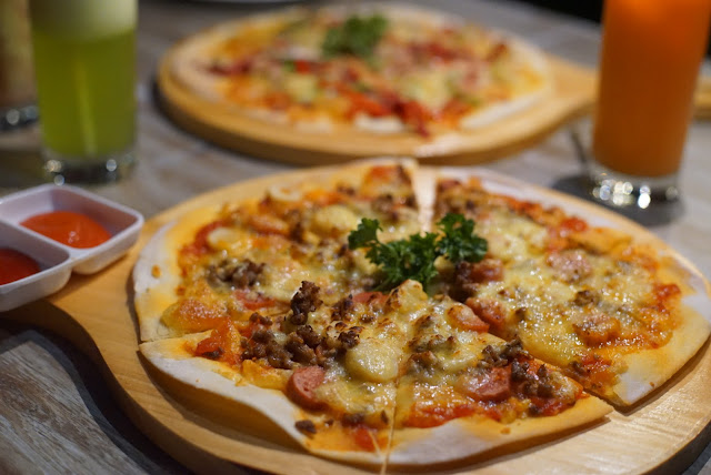 Meat lover Pizza dari TeraPizza siap di santap