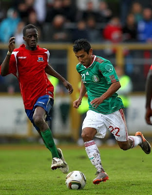 Fotos Mexico 5 Gambia 1: Chicharito y el Bofo recuperan al Tri a la victoria