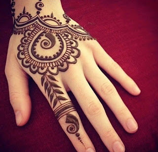 Ide Desain Gambar Tato Henna Keren Untuk Cewek Gambar 